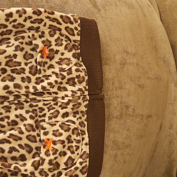 Vest - Picture 2 of 4